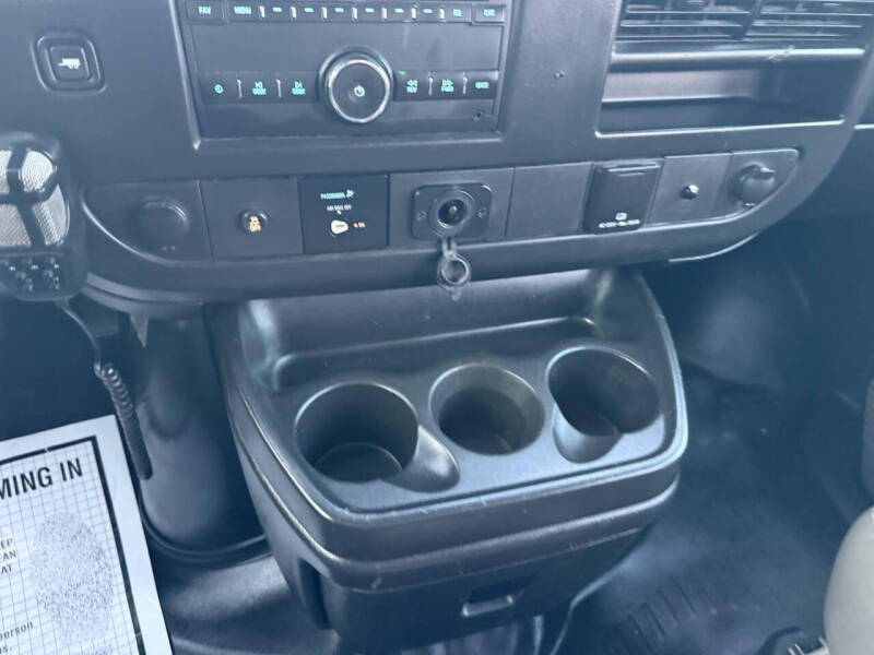 2018 GMC Savana 2500