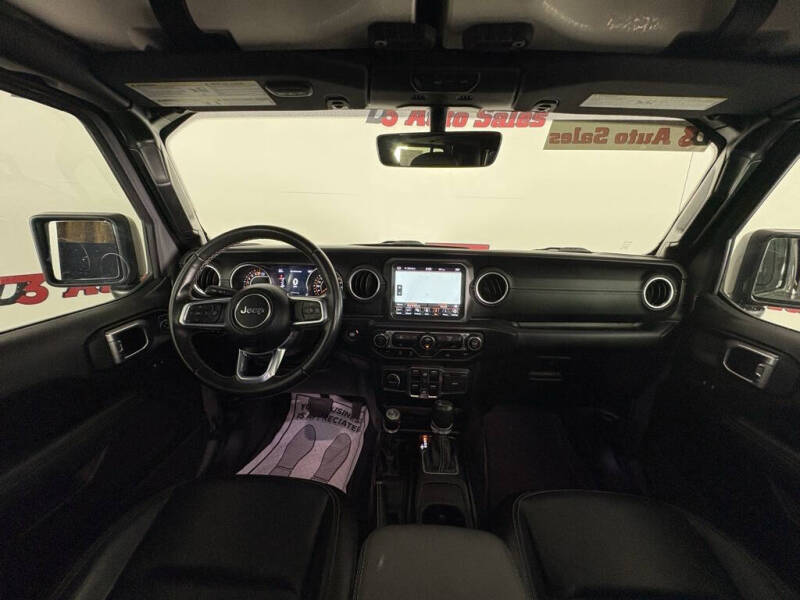 2021 Jeep Gladiator Overland