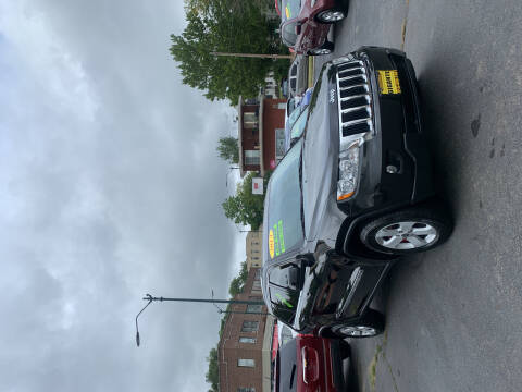2013 Jeep Grand Cherokee for sale at GIGANTE MOTORS INC in Joliet IL