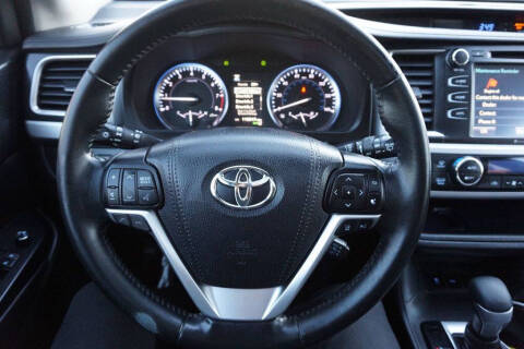 2017 Toyota Highlander