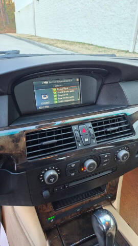 2005 BMW 5 Series 530i