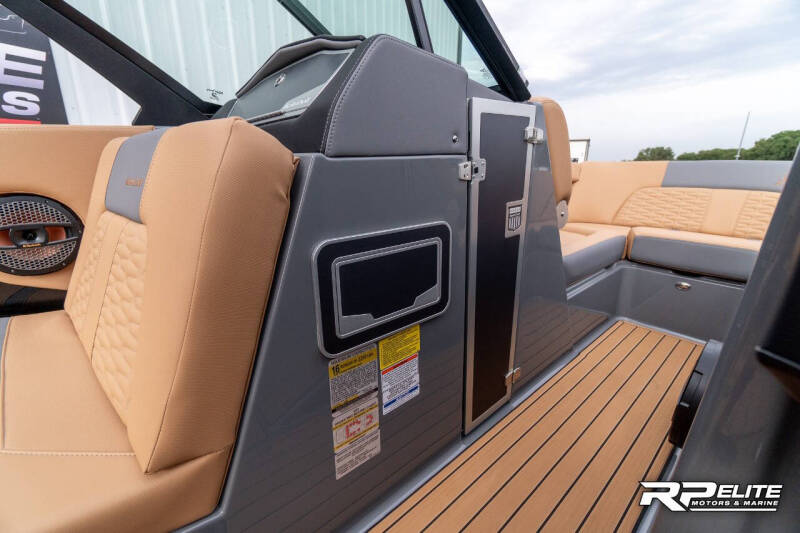 2025 MasterCraft X22