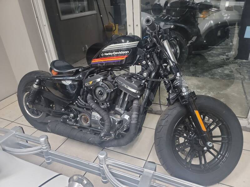 2018 Harley-Davidson SPORTSTER 1200 for sale at RON'S AUTO SALES INC in Cicero IL