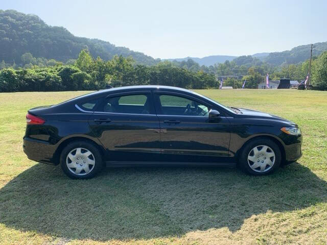 2020 Ford Fusion for sale at Tim Short CDJR Hazard in Hazard, KY