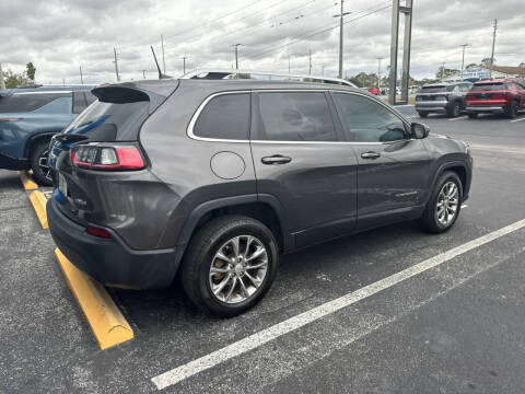 2019 Jeep Cherokee Latitude Plus
