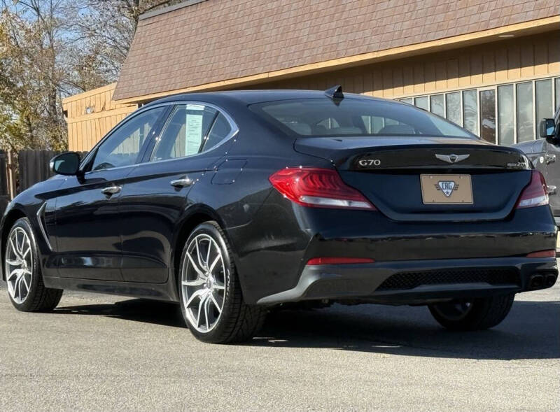 2020 Genesis G70