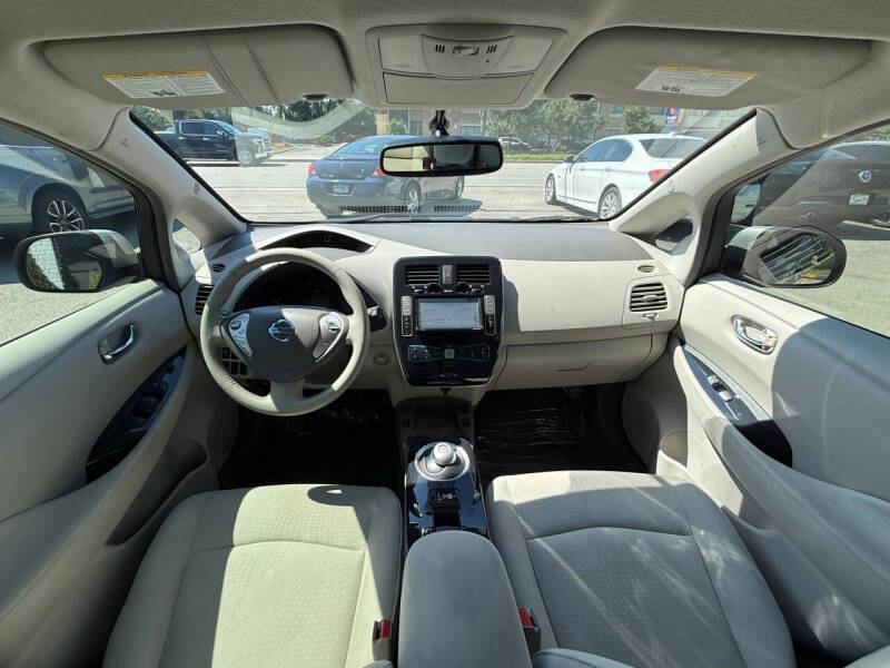 2012 Nissan LEAF
