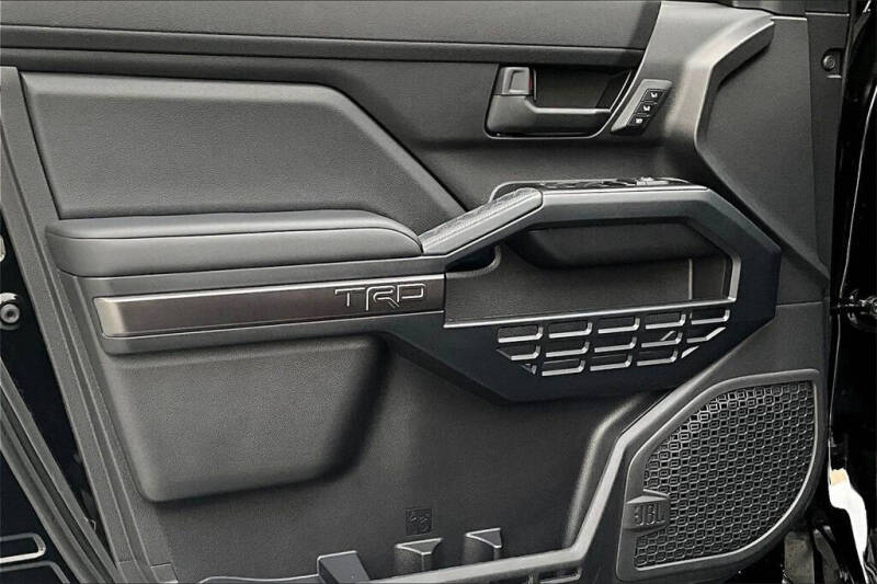 2025 Toyota 4Runner TRD Off-Road Premium