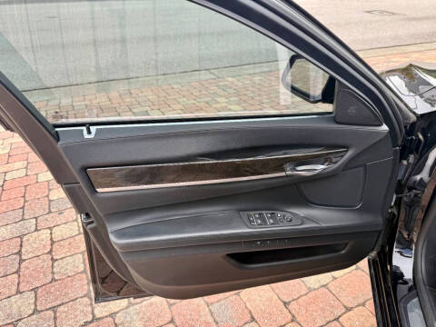 2012 BMW 7 Series 750Li