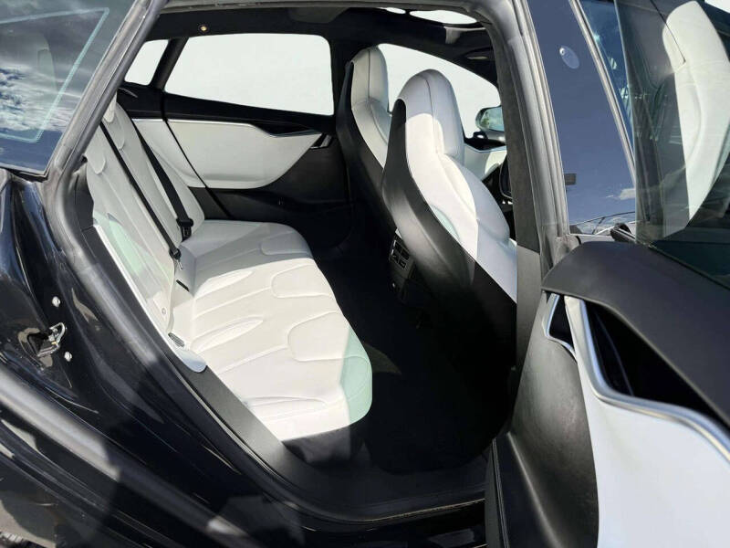 2017 Tesla Model S 75