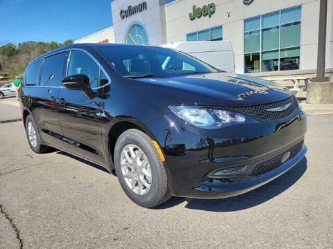 2025 Chrysler Voyager LX