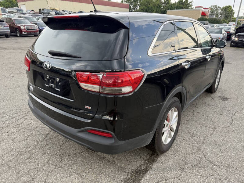 2018 Kia Sorento LX