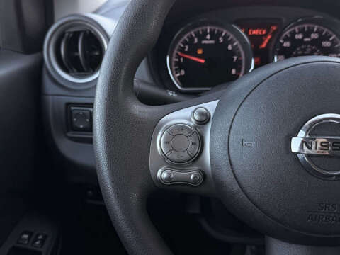 2014 Nissan Versa 1.6 SV