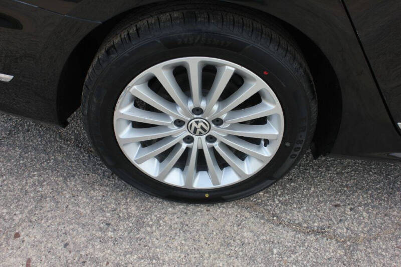 2016 Volkswagen Passat