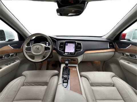 2016 Volvo XC90 T6 Inscription