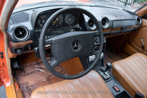 1977 Mercedes-Benz 240D