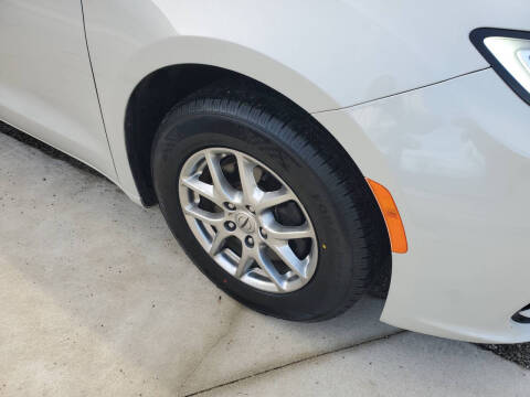 2021 Chrysler Pacifica Touring