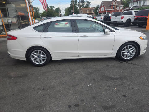 2015 Ford Fusion SE