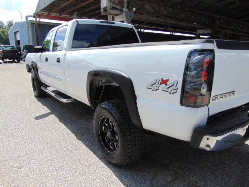 2004 GMC Sierra 2500HD