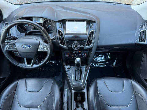 2017 Ford Focus Titanium