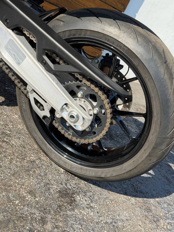 2024 Ducati Hypermotard 698 Mono