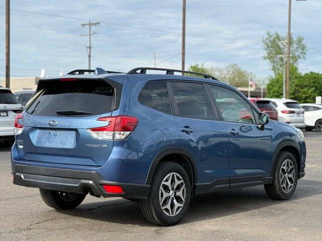 2022 Subaru Forester Premium