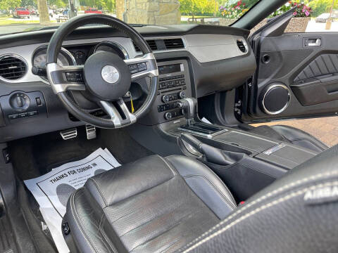 2012 Ford Mustang V6