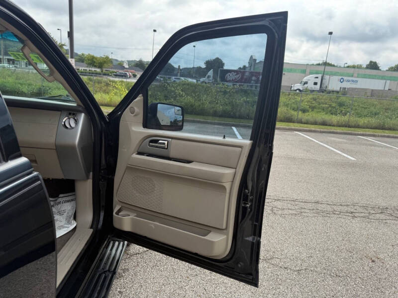 2012 Ford Expedition Limited