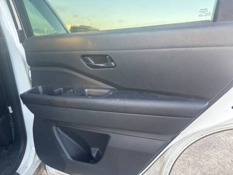 2023 Nissan Pathfinder Rock Creek