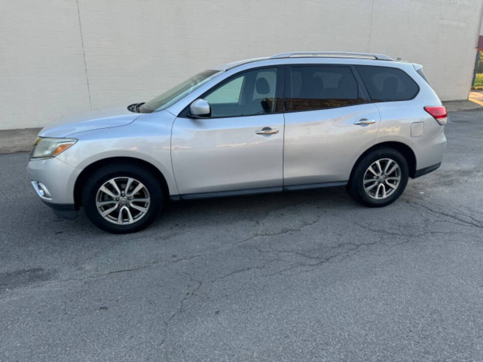 2015 Nissan Pathfinder for sale at Commonwealth Motors LLC in Moosic, PA