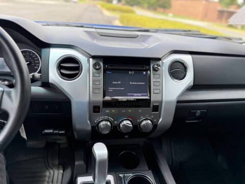 2015 Toyota Tundra SR