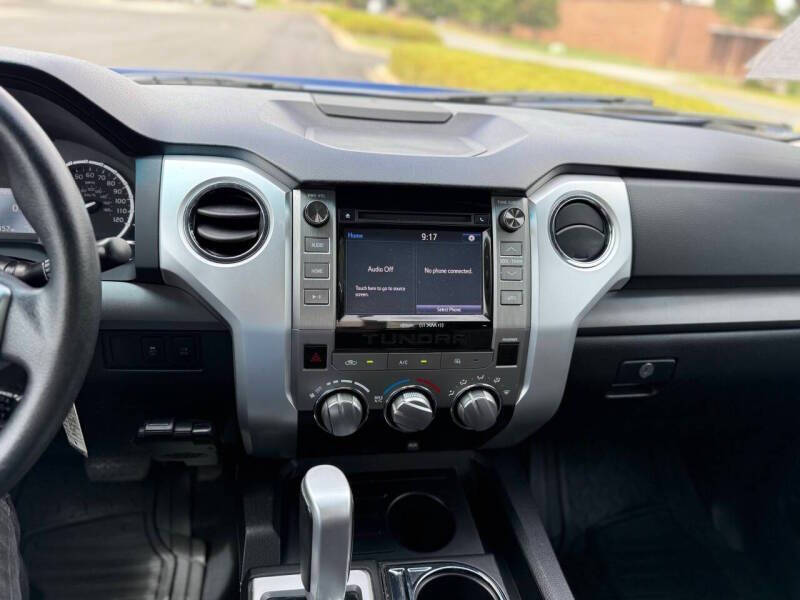 2015 Toyota Tundra SR