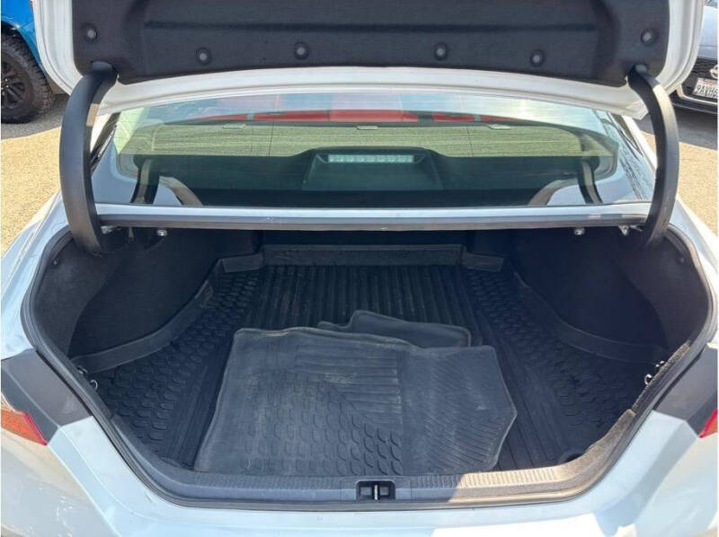 2022 Toyota Camry Hybrid XSE