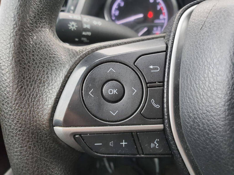 2022 Toyota Camry LE