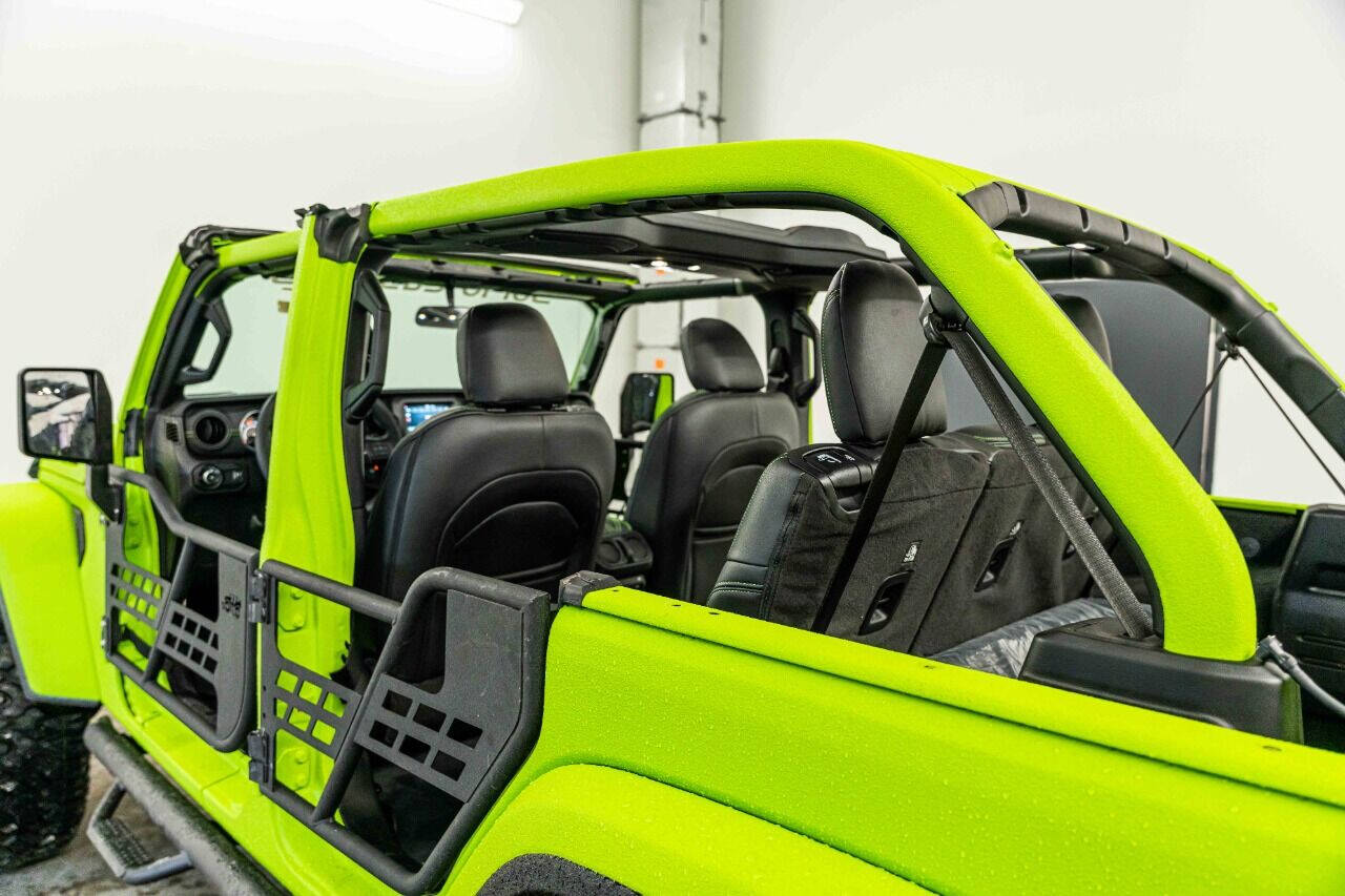2023 JEEP Wrangler SUV / Crossover - $59,999
