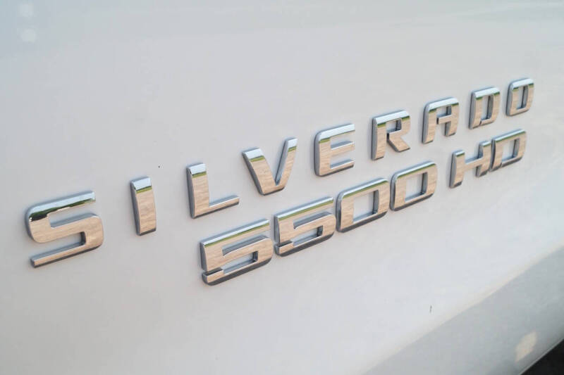 2022 Chevrolet Silverado 5500HD