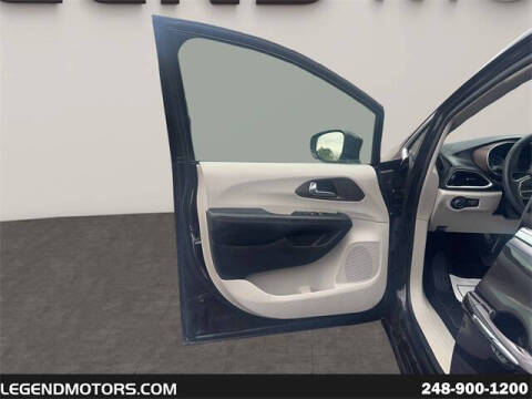 2019 Chrysler Pacifica Touring Plus