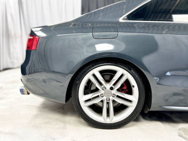 2009 Audi S5 quattro