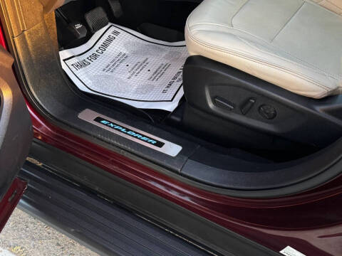 2019 Ford Explorer Platinum