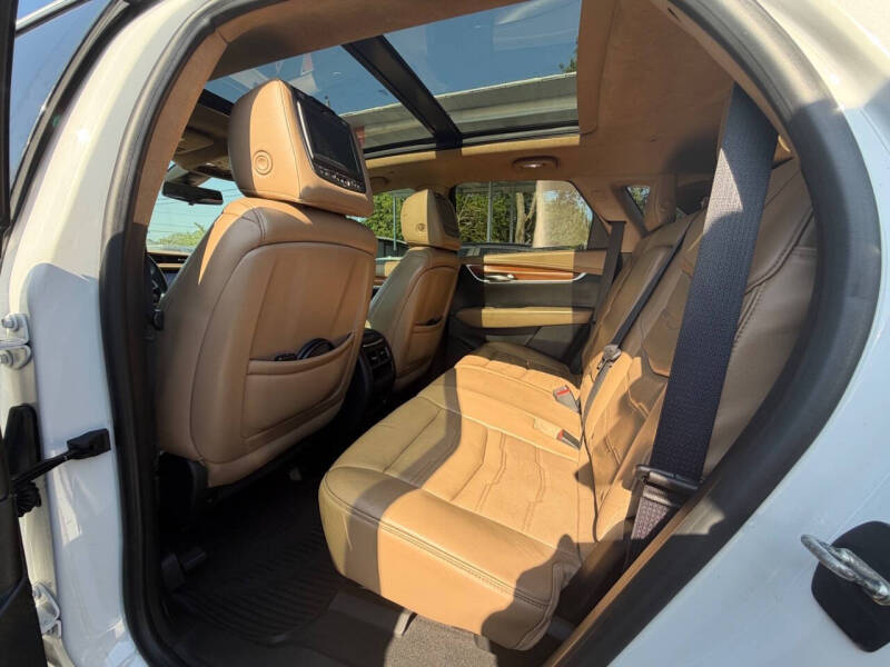 2017 Cadillac XT5 Platinum