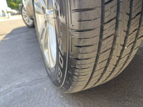 2015 Jeep Cherokee Sport