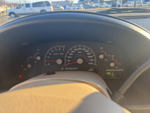 2004 Ford Expedition Eddie Bauer