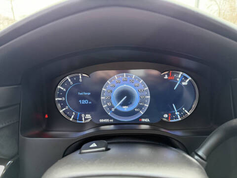 2017 Cadillac Escalade Platinum