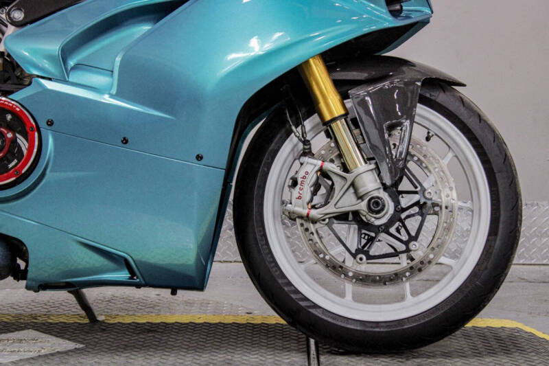 2018 Ducati Panigale V4 S