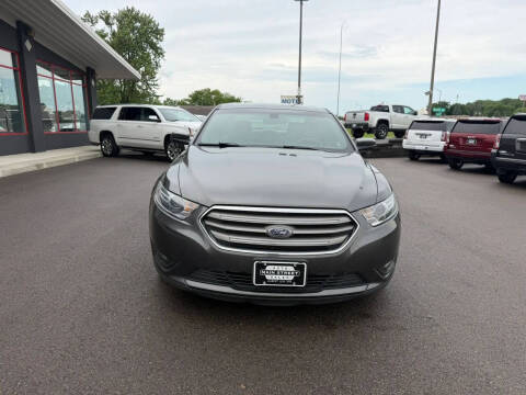 2018 Ford Taurus SEL