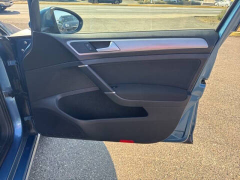 2016 Volkswagen e-Golf SE