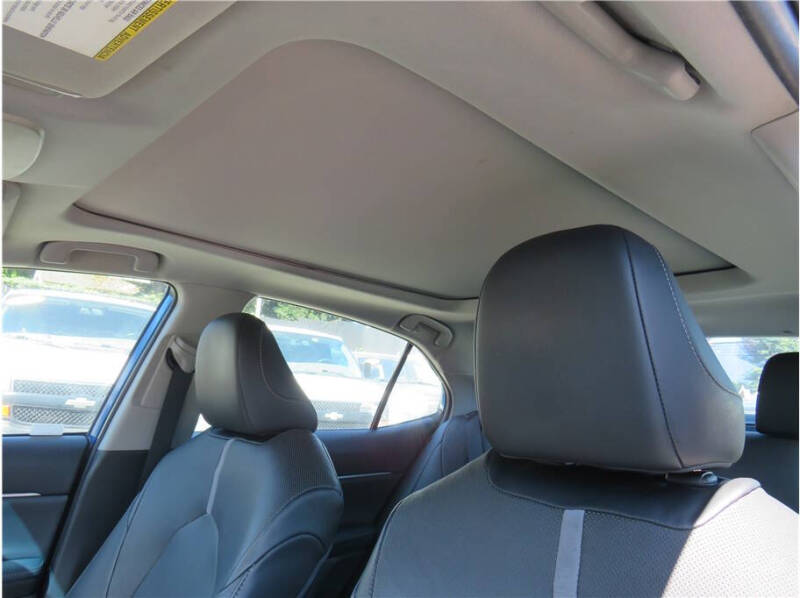 2020 Toyota Camry XSE