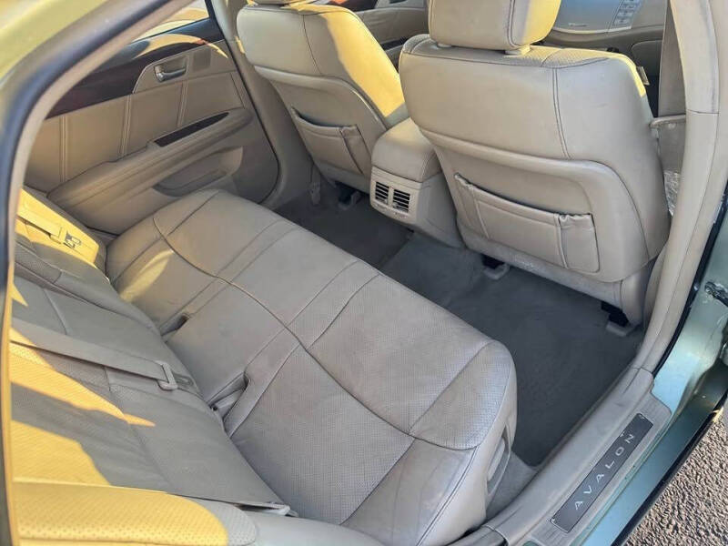 2010 Toyota Avalon Limited