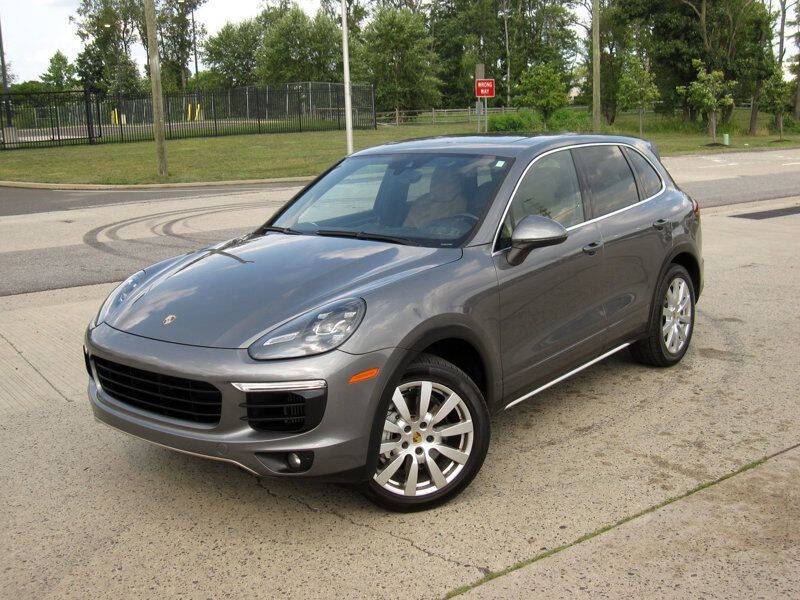 2018 Porsche Cayenne S