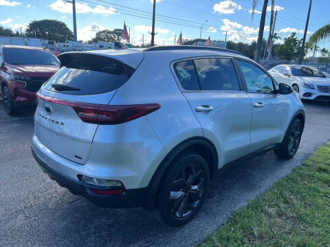 2022 Kia Sportage Nightfall